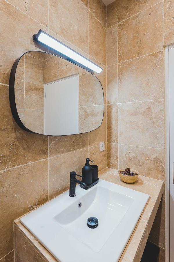 Magnifique T5 - Gare St Charles - 4 A 10 Personnes Apartment Marseille Bagian luar foto