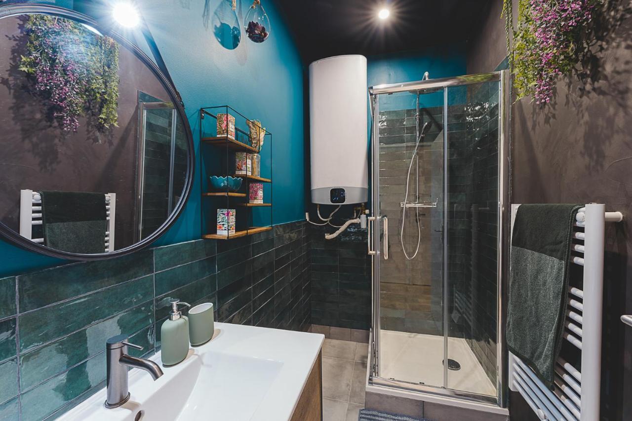 Magnifique T5 - Gare St Charles - 4 A 10 Personnes Apartment Marseille Bagian luar foto